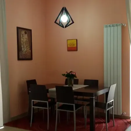 Apartment Regina Sancia Naples
